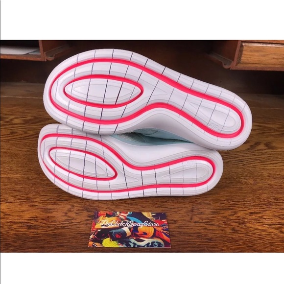 NEW Nike Air Sockracer Flyknit Multi-Color Runner - Picture 5 of 5